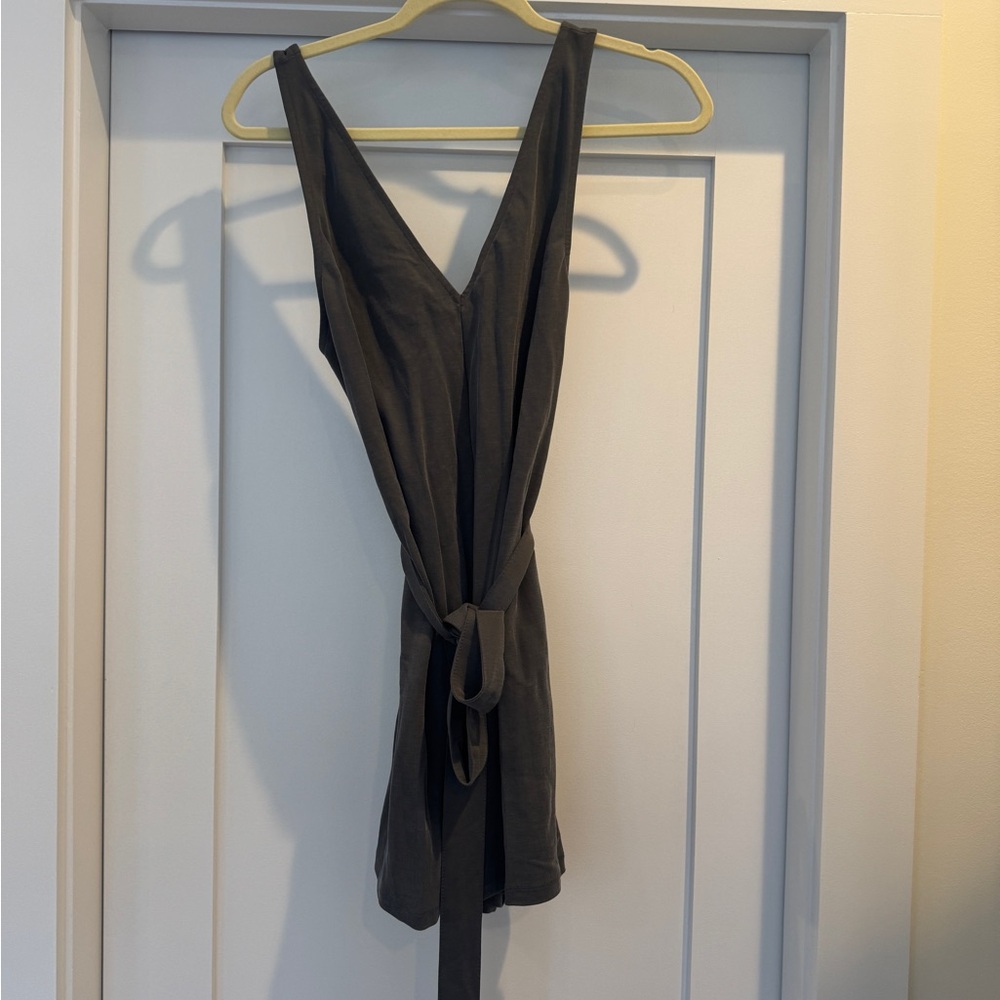 ZARA Chic Sleeveless Tie-Front Jumper